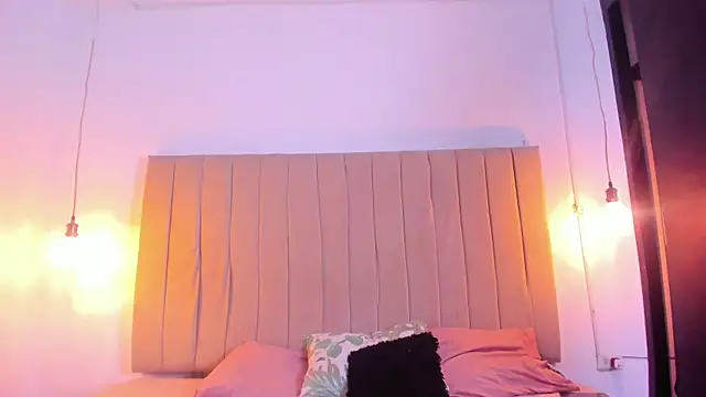 Snapshot of karina_foxi chatting on 13, 3, 2026 karina foxi online show from 13, 3, 2026