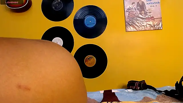 lilithevil32 online show from 7, 5, 2026
