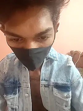 Snapshot of max_the_dick chatting on 22, 3, 2026 max the dick online show from 22, 3, 2026