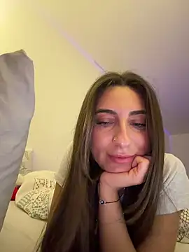 Snapshot of CuteJuliaa chatting on 8, 3, 2026 CuteJuliaa online show from 8, 3, 2026