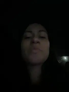 Snapshot of Geovana_blan chatting on 16, 3, 2026 Geovana blan online show from 16, 3, 2026