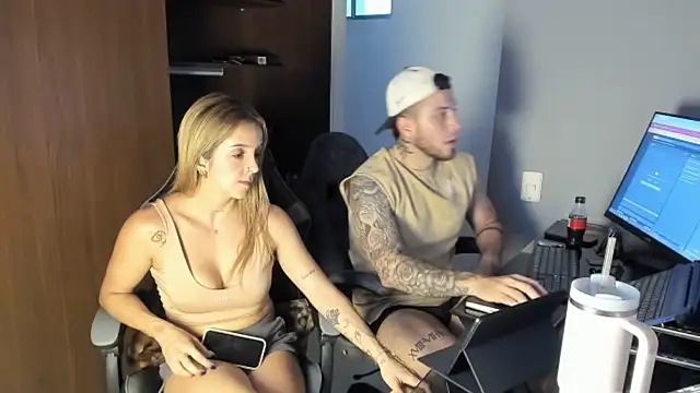 Snapshot of Dra-Dr-Fitness chatting on 15, 3, 2026 Dra-Dr-Fitness online show from 15, 3, 2026