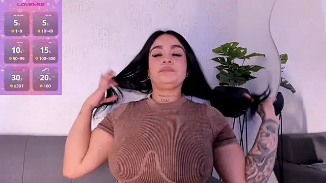 Snapshot of ManuelaMontes_ chatting on 22, 6, 2026 ManuelaMontes online show from 22, 6, 2026