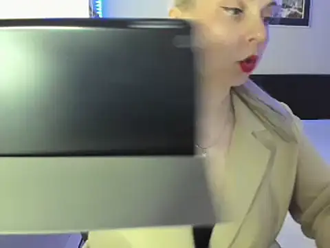 callme iva online show from 28, 4, 2026