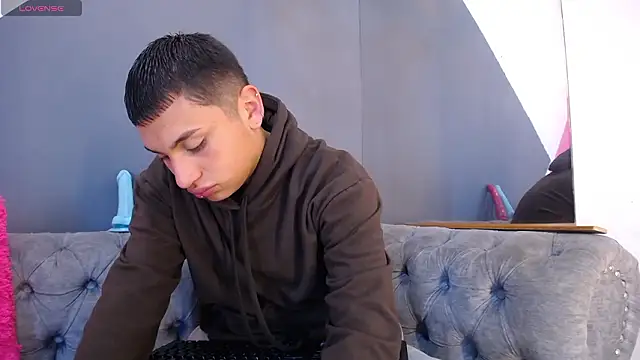 Matteo Hun online show from 12, 3, 2026