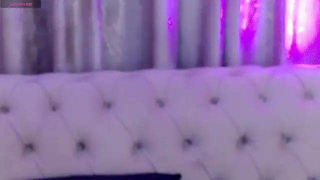 NataliePierce online show from 5, 5, 2026