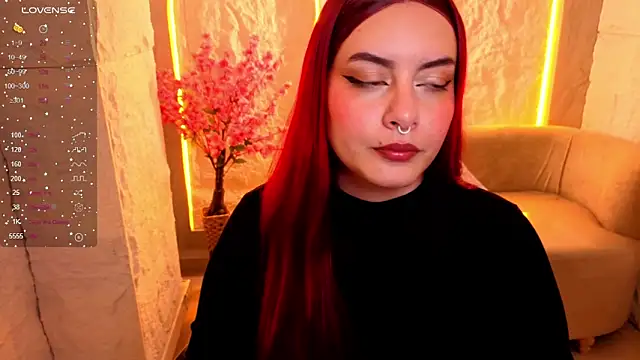 Soffia Hot Tx online show from 14, 3, 2026