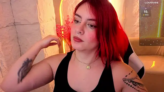 Soffia Hot Tx online show from 19, 3, 2026