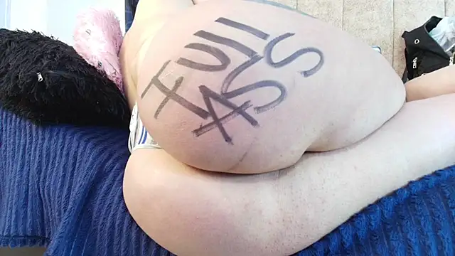 Snapshot of Melanie_Nasty_Whoore chatting on 15, 3, 2026 Melanie Nasty Whoore online show from 15, 3, 2026