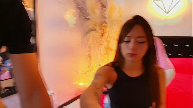 Ariatna Andy online show from 5, 3, 2026