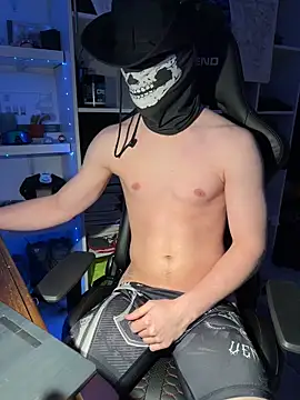 Snapshot of your_cub chatting on 28, 3, 2026 your cub online show from 28, 3, 2026