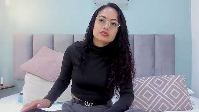 nanis m online show from 18, 3, 2026