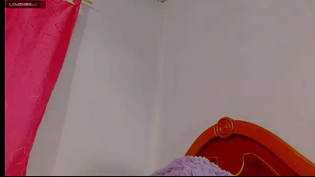 taliana mateus online show from 3, 5, 2026