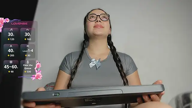 Pamelaa moon online show from 15, 3, 2026