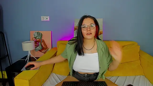 Sara Spans online show from 7, 3, 2026