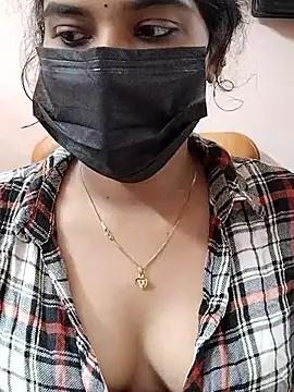 Snapshot of Sunitha28 chatting on 15, 3, 2026 Sunitha28 online show from 15, 3, 2026