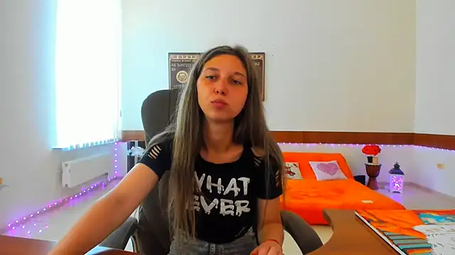 Ellina Star online show from 15, 7, 2026
