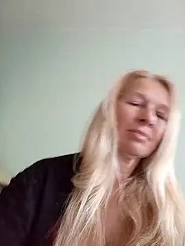 ViktoriaSexi1 online show from 1, 5, 2026