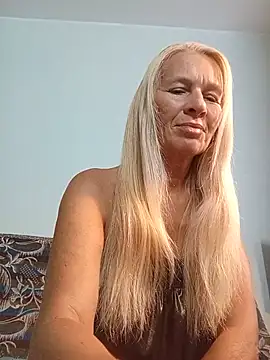ViktoriaSexi1 online show from 31, 7, 2026