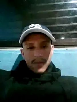 Snapshot of zl28rei chatting on 16, 7, 2026 zl28rei online show from 16, 7, 2026