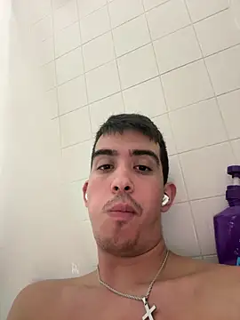 Snapshot of papichulo102099 chatting on 7, 3, 2026 papichulo102099 online show from 7, 3, 2026