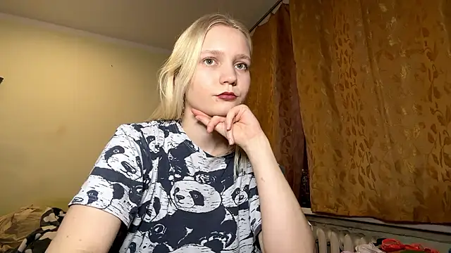 LolaSpermina online show from 15, 3, 2026