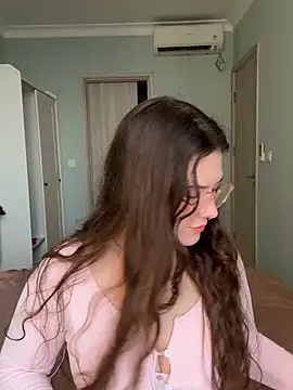 Snapshot of KristieKitty chatting on 17, 7, 2026 KristieKitty online show from 17, 7, 2026