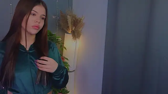 CatrinaLuk online show from 1, 4, 2026