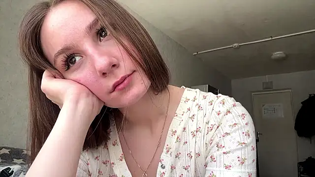 Snapshot of LunarLusts chatting on 13, 3, 2026 LunarLusts online show from 13, 3, 2026