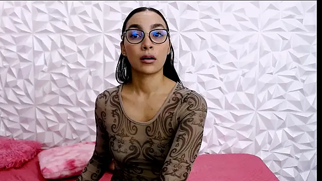SOPHIA ZC online show from 5, 5, 2026