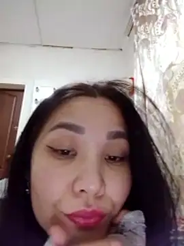 HollyXMolly online show from 9, 3, 2026