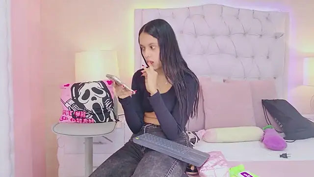 MeganRoseh online show from 4, 8, 2026