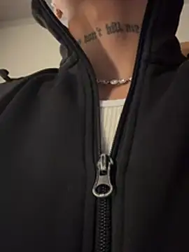 Spicy Clay online show from 22, 3, 2026