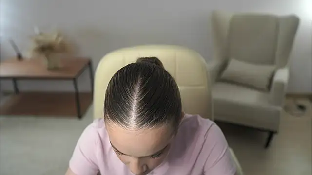 MeriPhelan online show from 12, 3, 2026