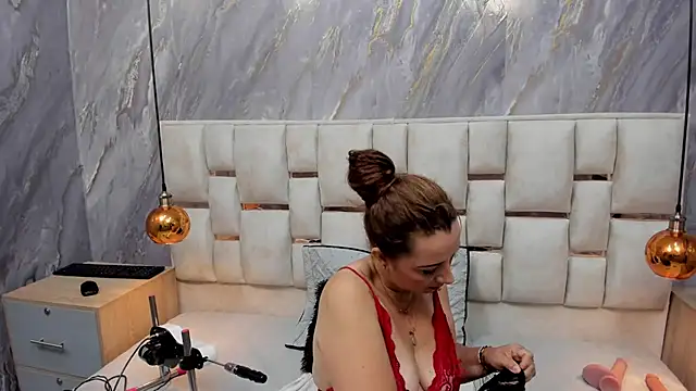 Snapshot of Milf_Drip chatting on 2, 6, 2026 Milf Drip online show from 2, 6, 2026