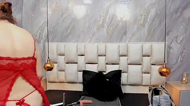 Snapshot of Milf_Drip chatting on 5, 6, 2026 Milf Drip online show from 5, 6, 2026