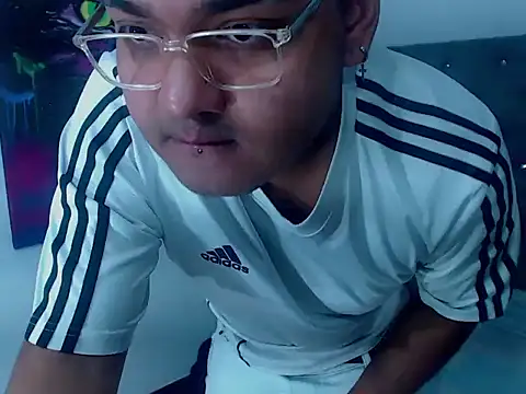 Snapshot of XNoahDeepThroatX chatting on 12, 3, 2026 XNoahDeepThroatX online show from 12, 3, 2026