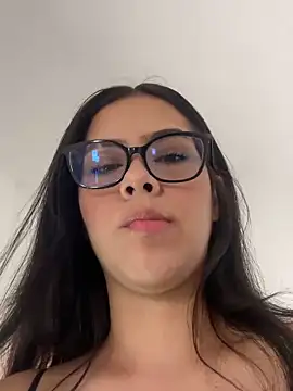 Cristal Williams online show from 14, 3, 2026