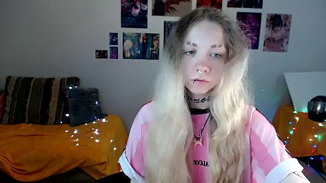 Nica Kawaii online show from 29, 5, 2026