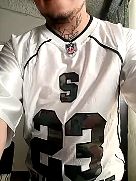 Decker Velvett online show from 17, 3, 2026