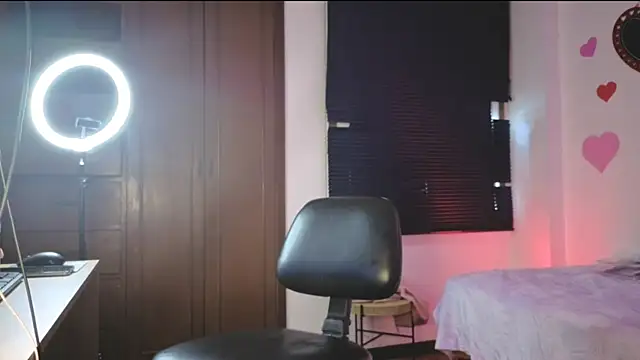 MaleiSummer online show from 14, 3, 2026