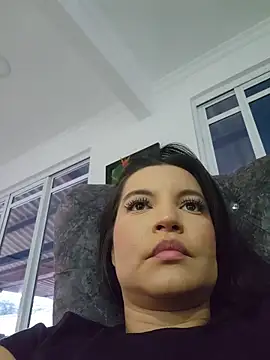 Snapshot of Pretty_Julieta chatting on 12, 3, 2026 Pretty Julieta online show from 12, 3, 2026