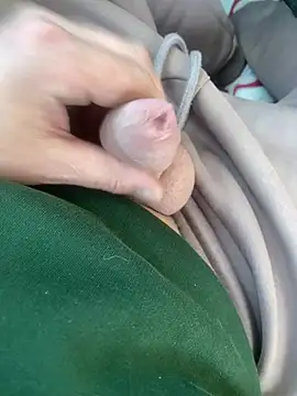 Snapshot of Romashka_1 chatting on 11, 3, 2026 Romashka 1 online show from 11, 3, 2026