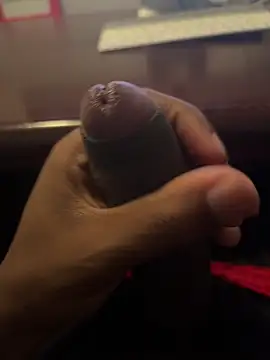 Snapshot of sexcboi69 chatting on 20, 5, 2026 sexcboi69 online show from 20, 5, 2026