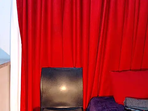 DarkDivva18 online show from 5, 5, 2026