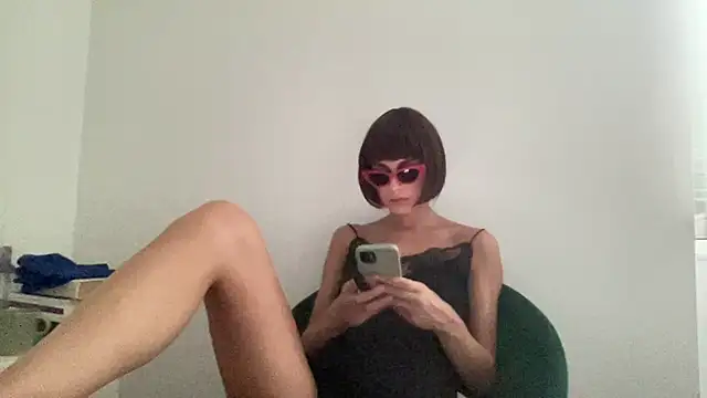 Snapshot of SlowVenomXX chatting on 29, 6, 2026 SlowVenomXX online show from 29, 6, 2026