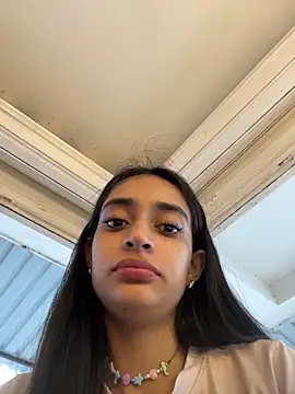 Snapshot of leilani_X chatting on 5, 6, 2026 leilani X online show from 5, 6, 2026