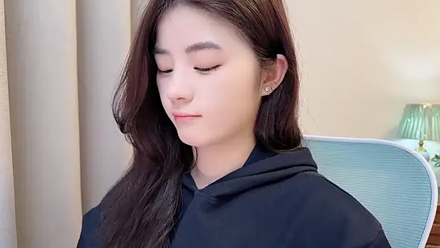 Snapshot of Nicole20266 chatting on 12, 3, 2026 Nicole20266 online show from 12, 3, 2026