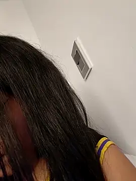 Hannae3 online show from 8, 6, 2026