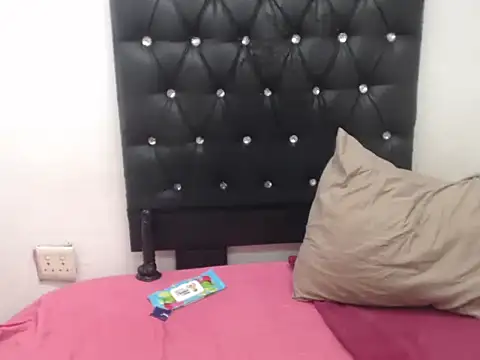 ElegantDesirexx online show from 12, 3, 2026